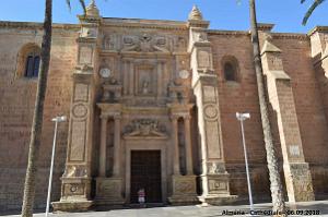 28 LA CATHEDRALE ET LE FORTERESSE DE L INCARNATION (9)